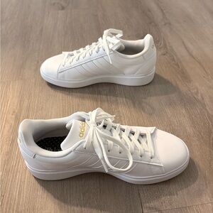 Women’s Adidas Grand Court 2.0 Sneaker